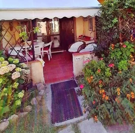 Bilocale Nel Con Terrazzo Vicino Al Mare