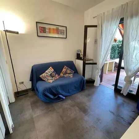Bilocale Nel Con Terrazzo Vicino Al Mare Cannigione